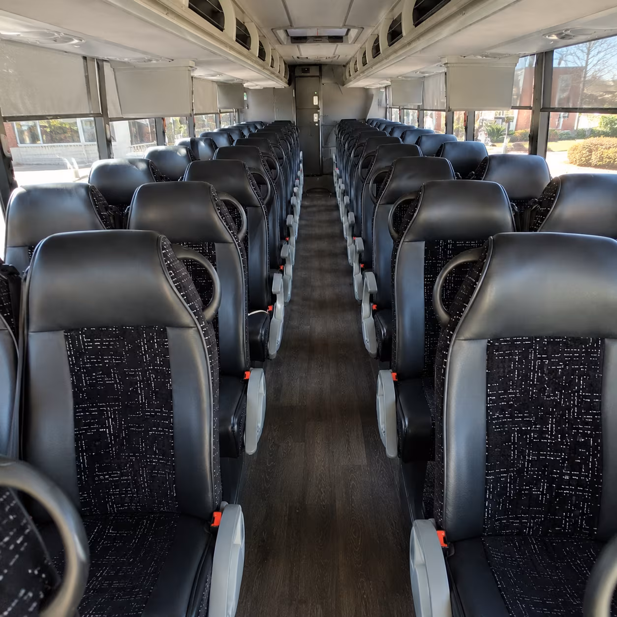 Kansas City Wedding Transportation & Shuttle Service