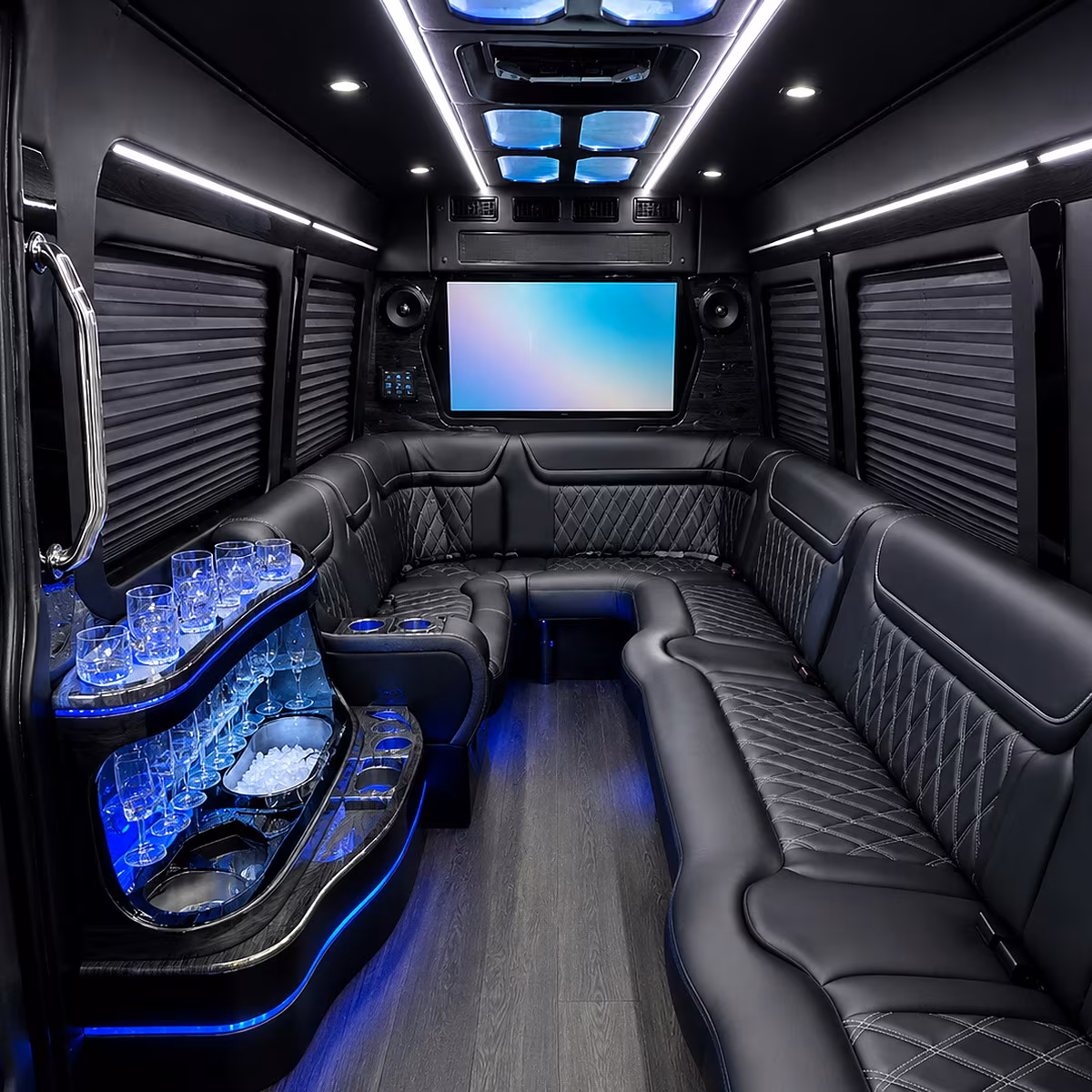 Omaha Birthday, Sweet 16, & Quinceañera Transportation onboard seating